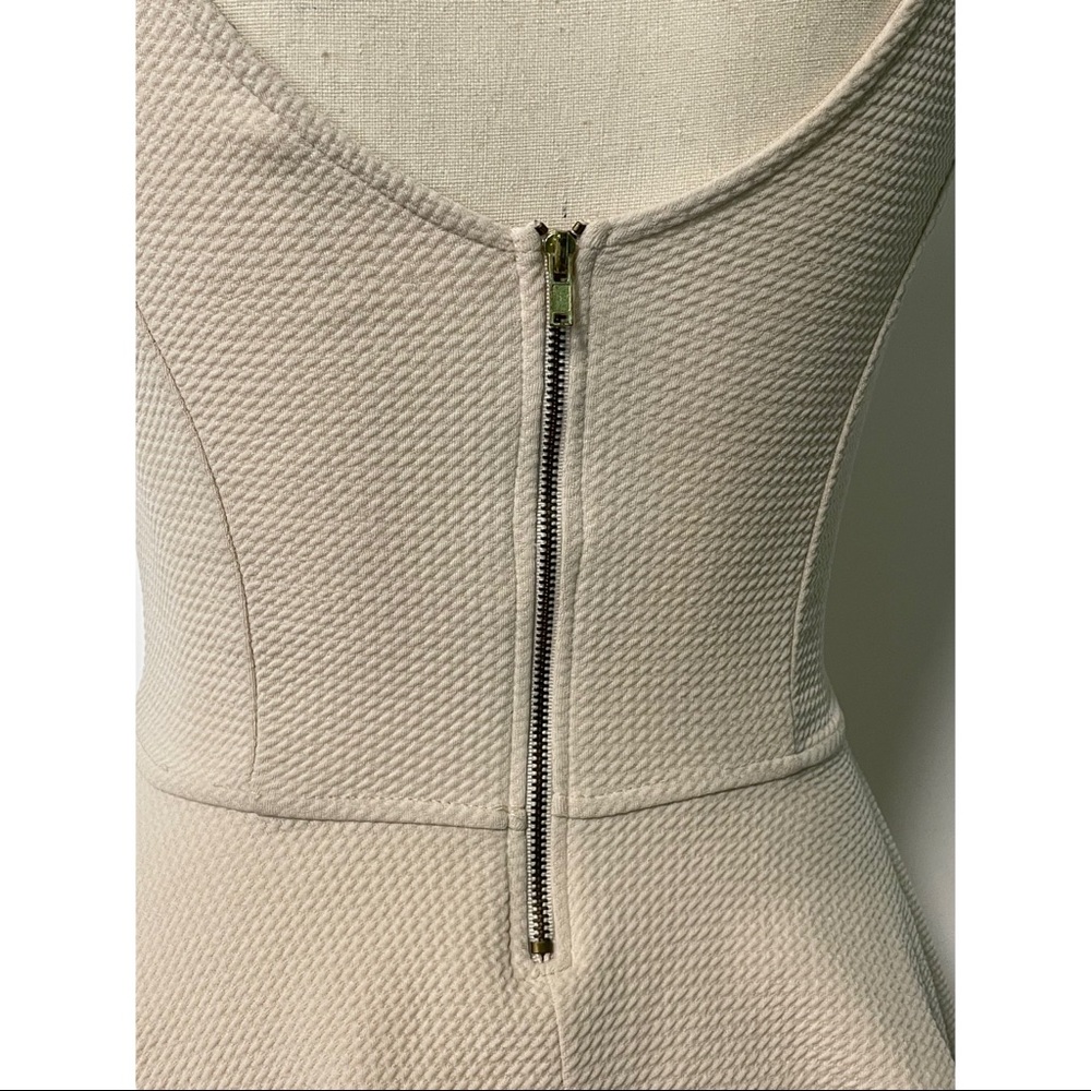 *SOLD* Fio Fio Peplum Tank Top Blouse Cream Size S - Picture 5 of 5